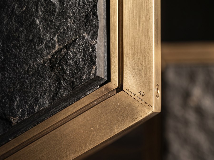 The Obsidian Detail